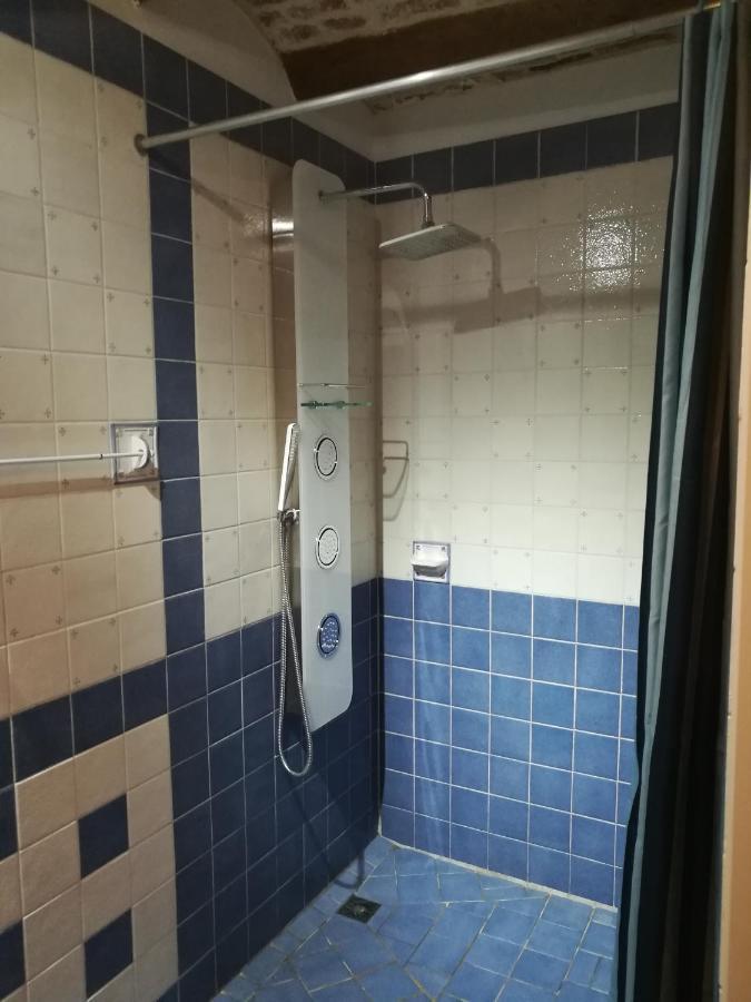 Chambres A Part Crespin  外观 照片