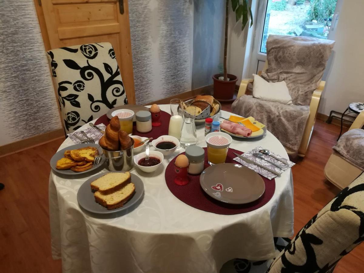 Chambres A Part Crespin  外观 照片