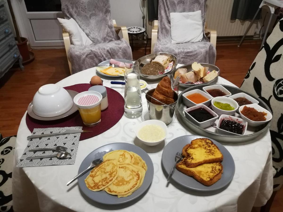 Chambres A Part Crespin  外观 照片