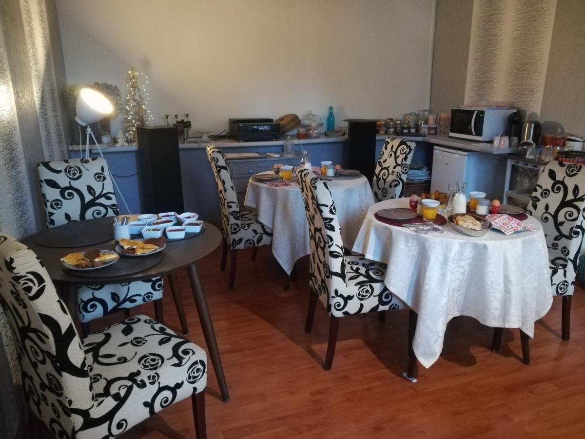 Chambres A Part Crespin  外观 照片